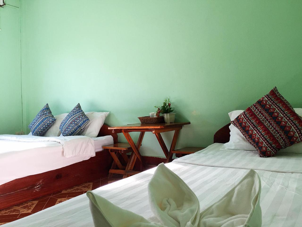 Mao Phasok Riverside Guesthouse Luang Prabang Extérieur photo