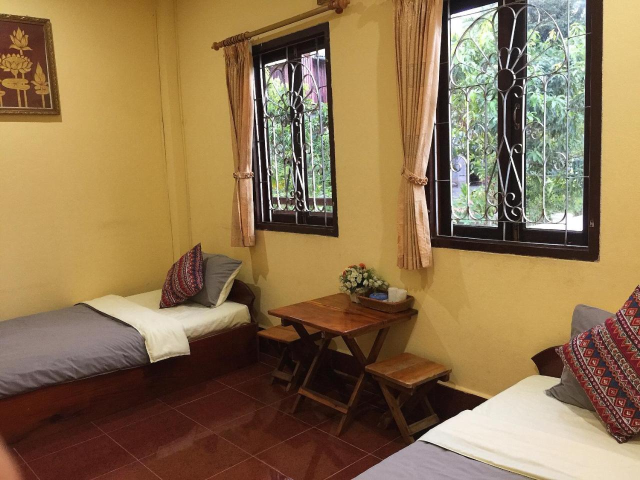 Mao Phasok Riverside Guesthouse Luang Prabang Extérieur photo