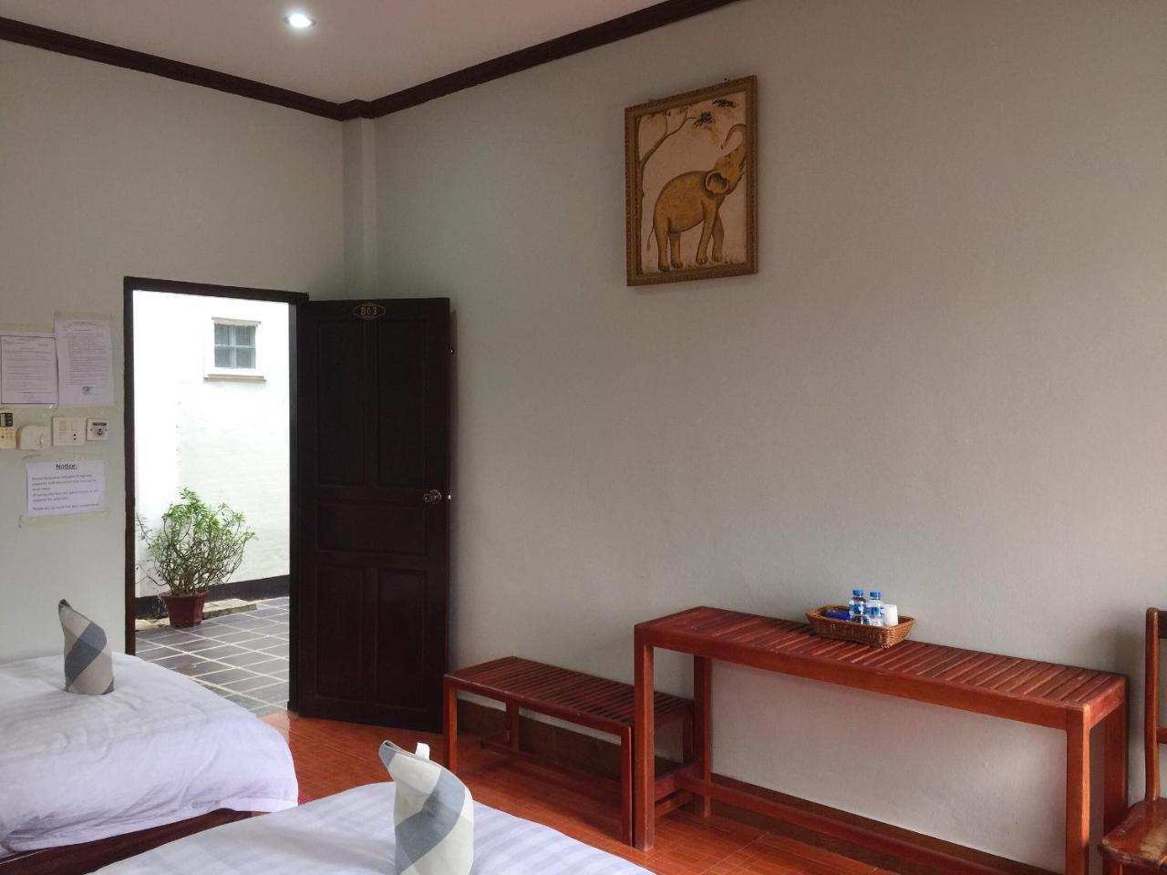 Mao Phasok Riverside Guesthouse Luang Prabang Extérieur photo