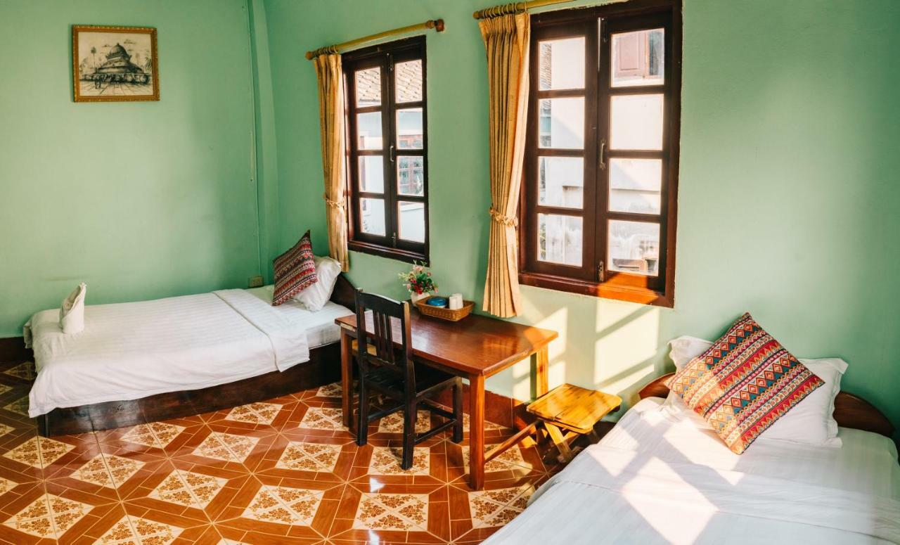 Mao Phasok Riverside Guesthouse Luang Prabang Extérieur photo