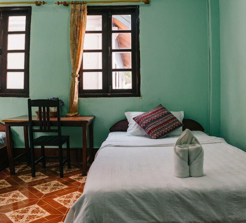 Mao Phasok Riverside Guesthouse Luang Prabang Extérieur photo