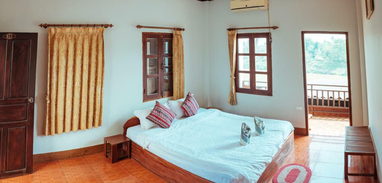 Mao Phasok Riverside Guesthouse Luang Prabang Extérieur photo